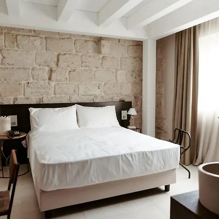Le Carasse Boutique Hotel 4*